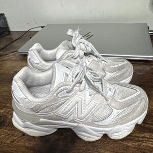 New Balance 9060  Little Kids Size 11.5 Suede Sneakers Running Shoe | Ships Free